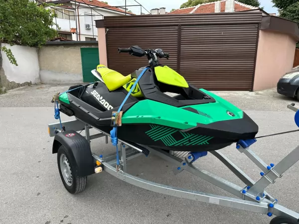 Sea Doo Spark Trixx 3 Up