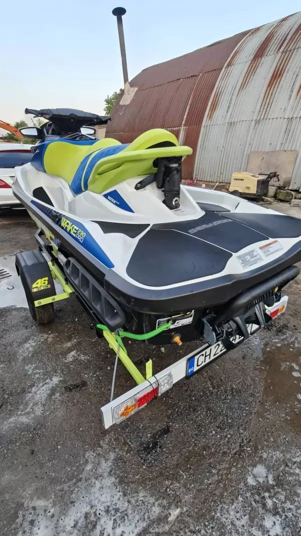 Sea Doo Wake Pro 230