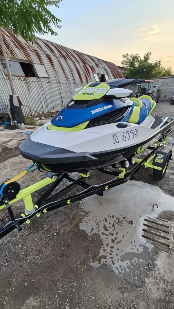 Sea Doo Wake Pro 230