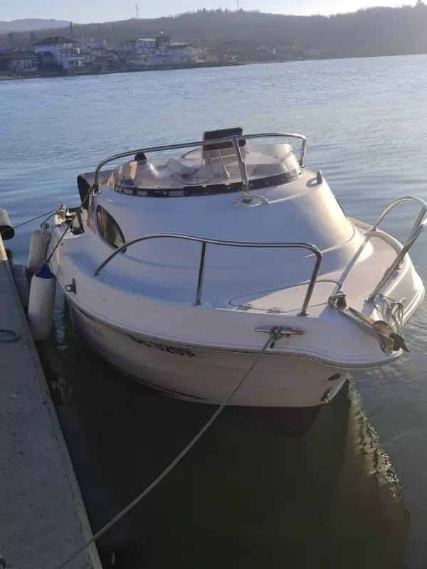 Quicksilver 510 Cabin