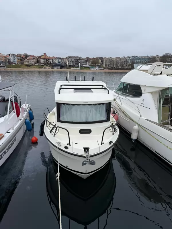 Quicksilver Pilothause 625