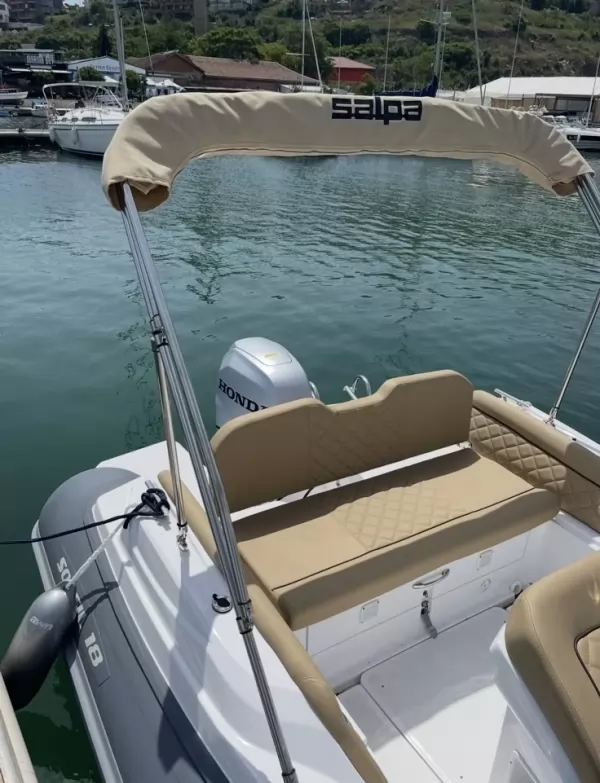 Salpa Soleil 18