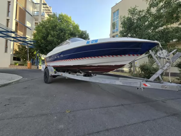 Bayliner Capri