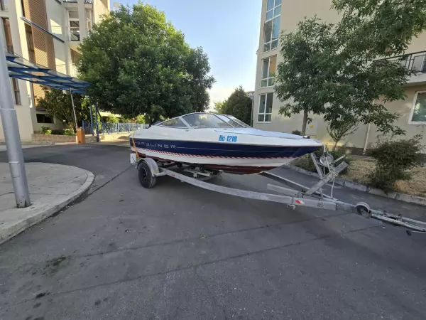 Bayliner Capri