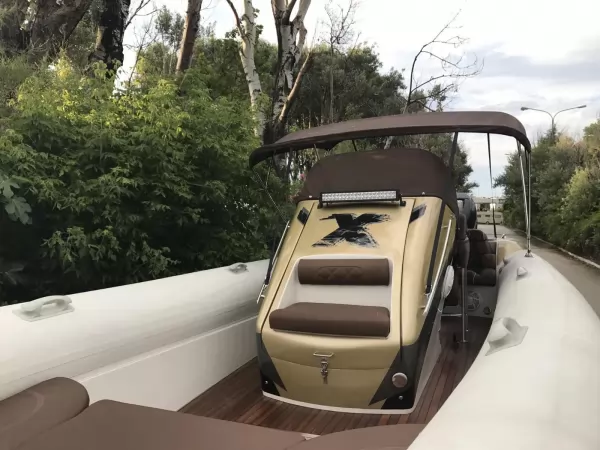 Technohull seaDNA 999