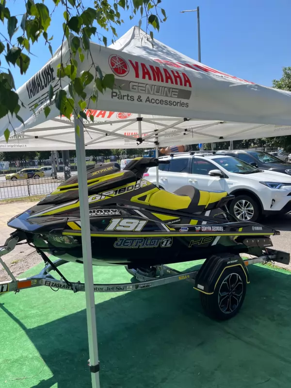 Yamaha GP1800R HO