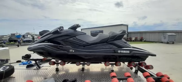 Yamaha WaveRunner FX CRUISER SVHO