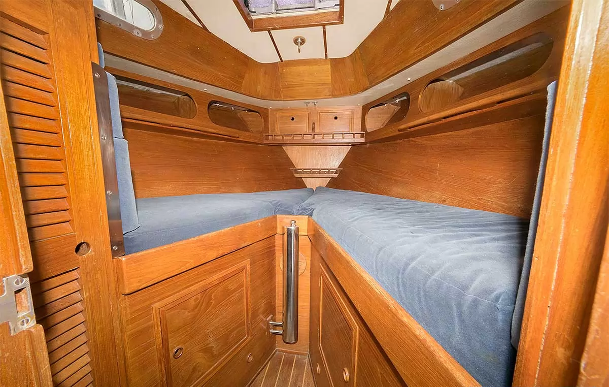 Продава се Van de Stadt Victory 41