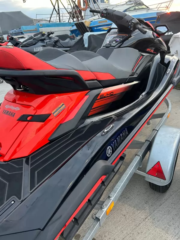 Yamaha FX CRUISER LIMITED SVHO 1800