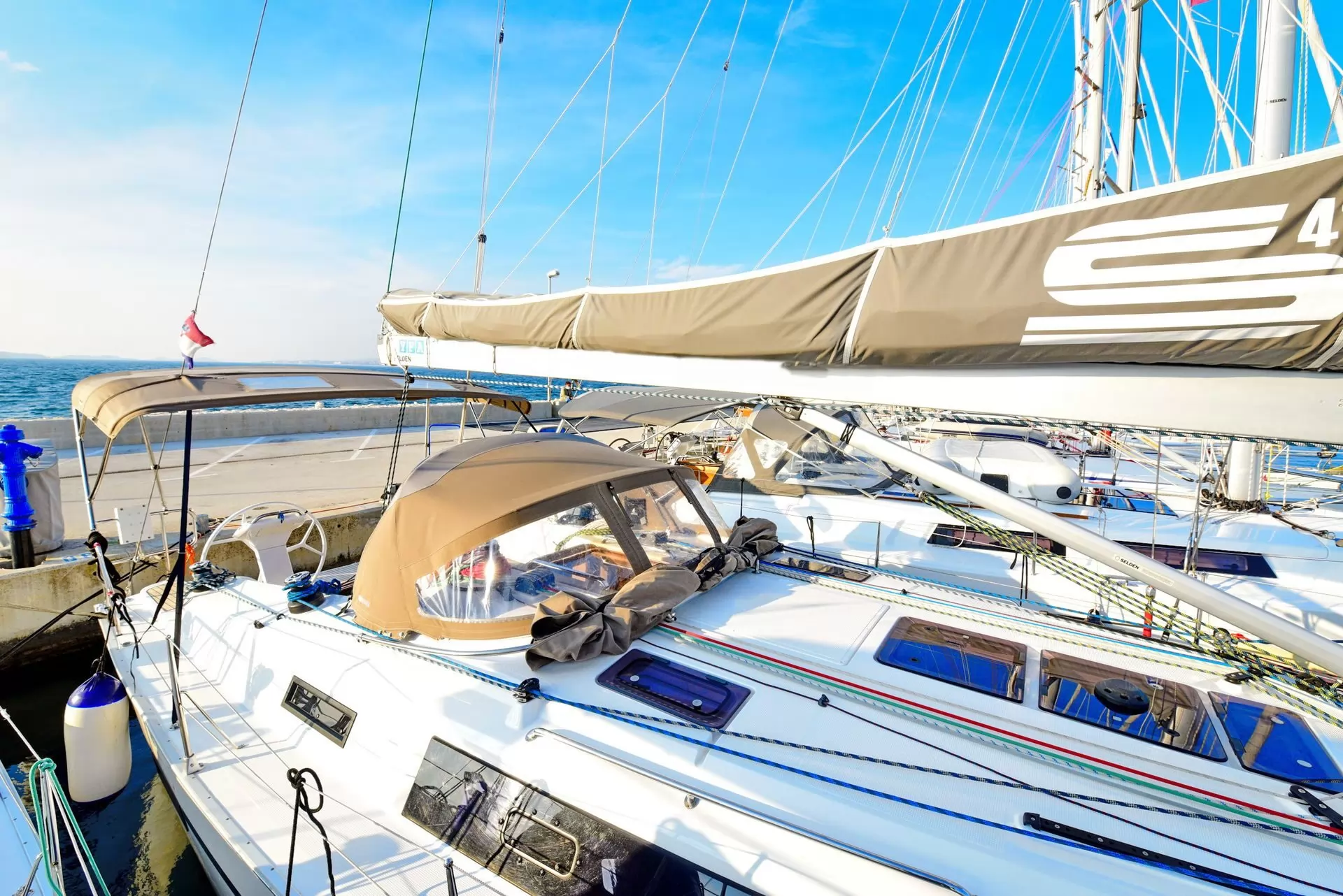 Продава се Bavaria Cruiser 41S Heroes