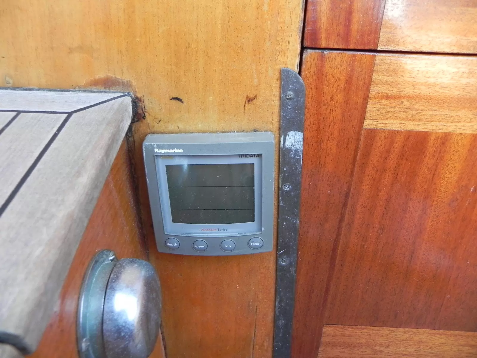 Продава се Vindo 32