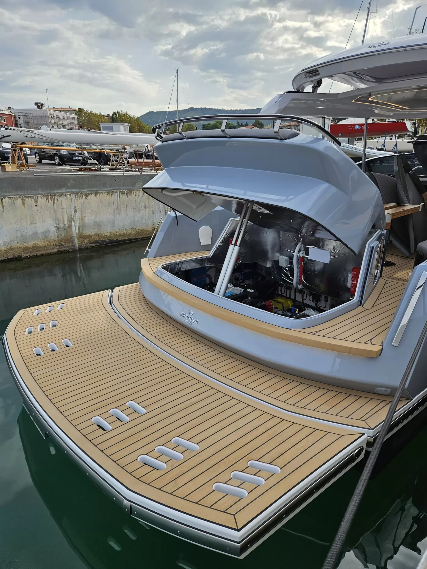 Продава се Alfastreet Marine Alfastreet 28 Cabin Electric