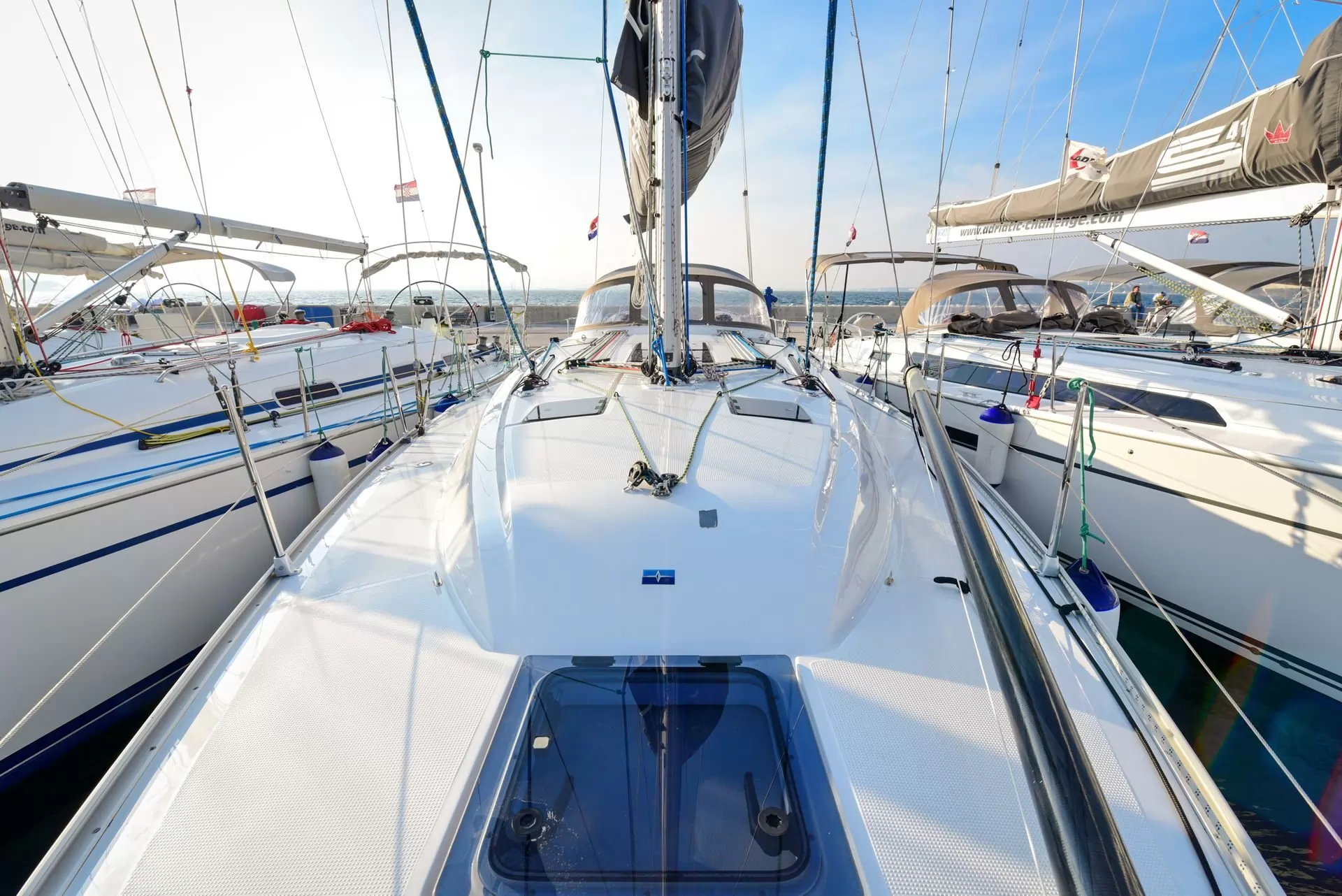 Продава се Bavaria Cruiser 41S