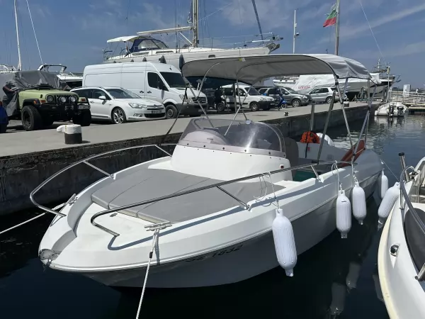 Beneteau Flyer 650 Sundeck