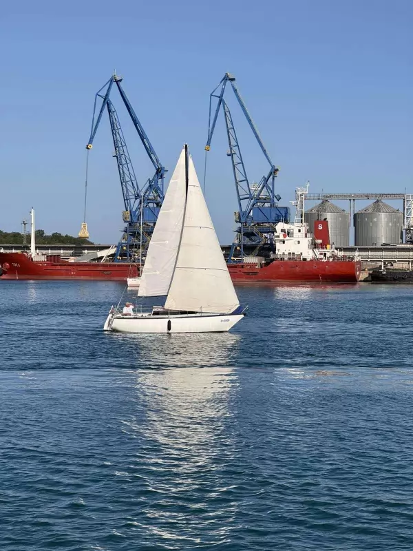 Comar Comet 701